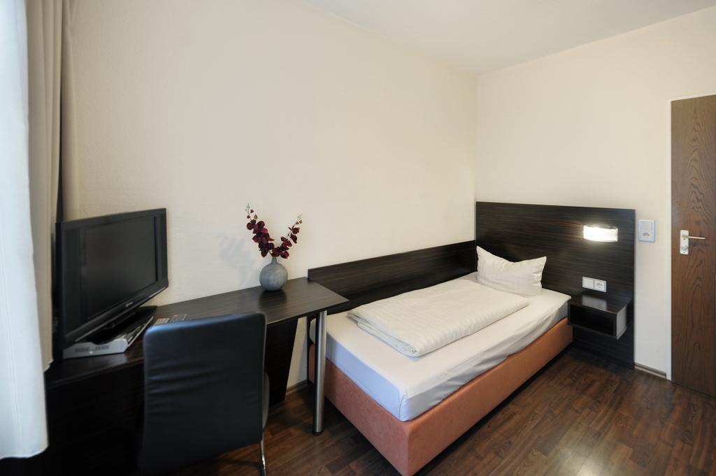 Fair Hotel Frankfurt - An Der Messe Frankfurt am Main Ruang foto