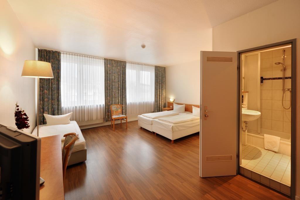Fair Hotel Frankfurt - An Der Messe Frankfurt am Main Ruang foto