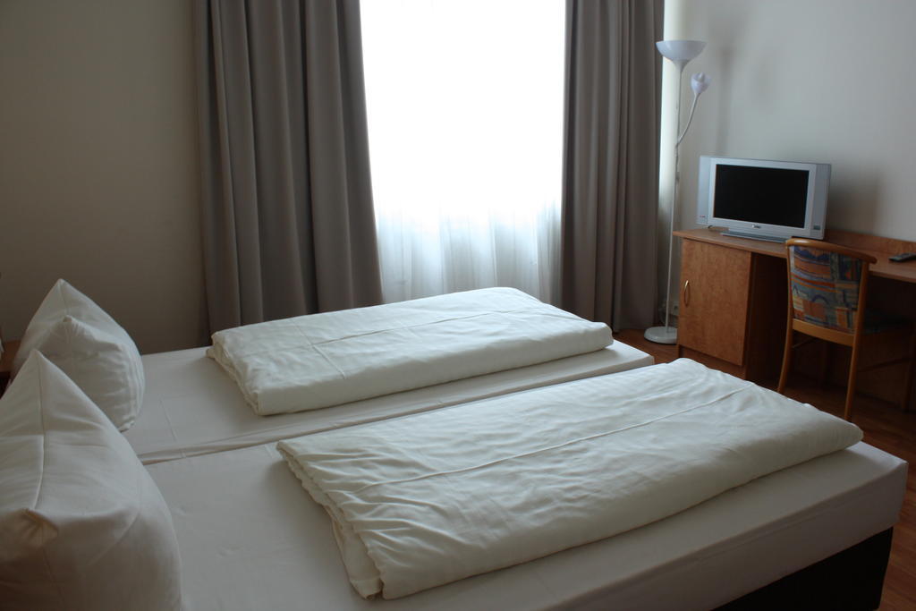 Fair Hotel Frankfurt - An Der Messe Frankfurt am Main Ruang foto