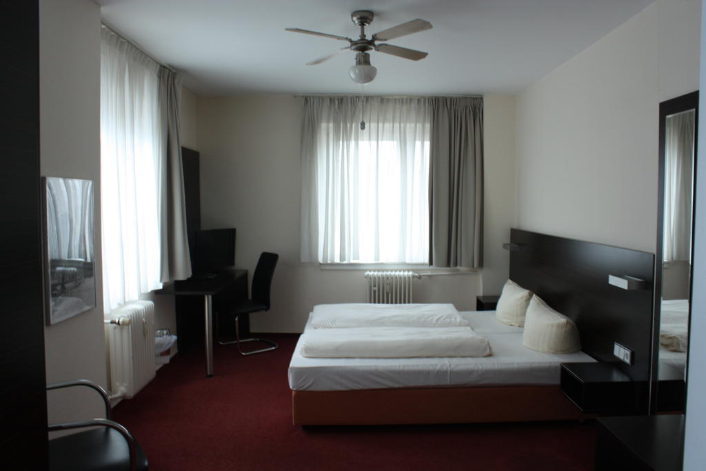 Fair Hotel Frankfurt - An Der Messe Frankfurt am Main Bagian luar foto